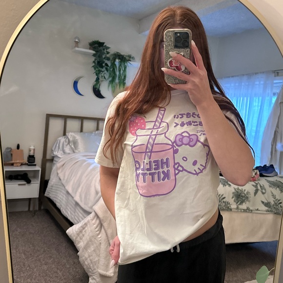 Hello Kitty collectible kawaii cotton t-shirt size M - Picture 2 of 9